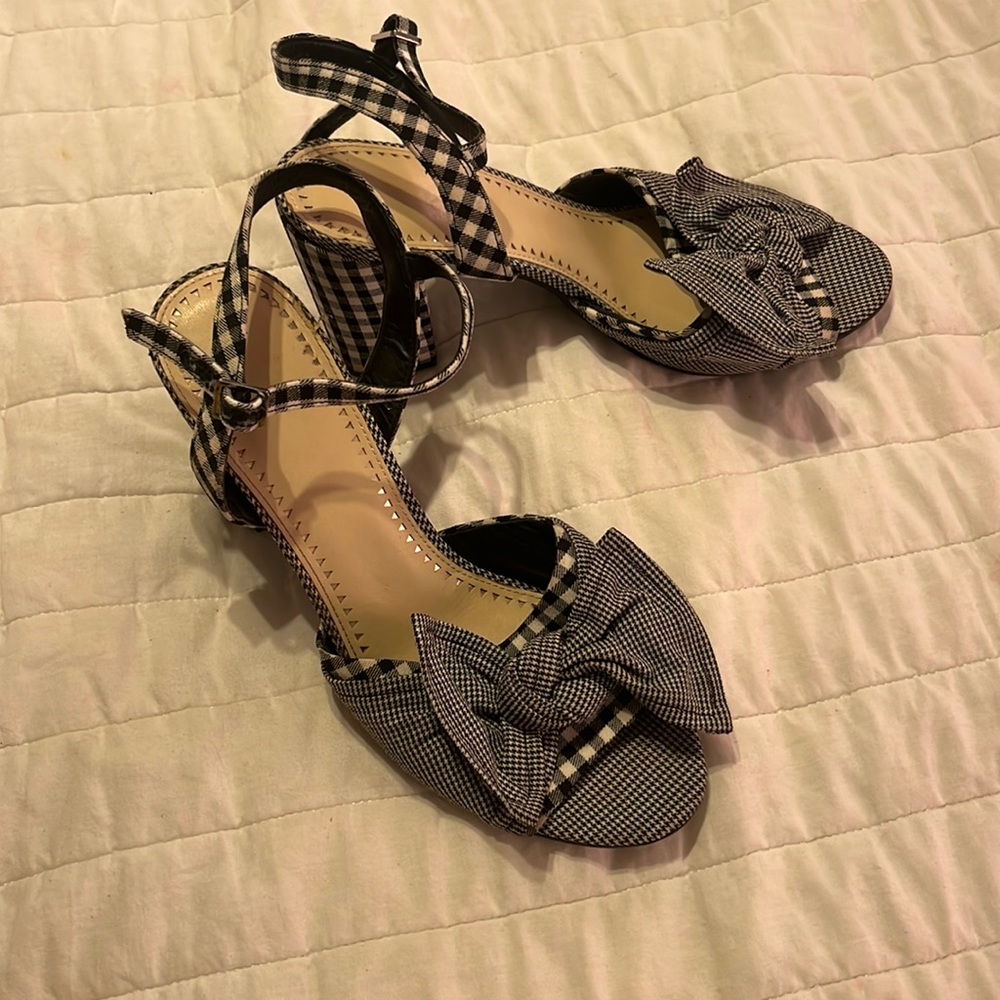 Mixed print heels